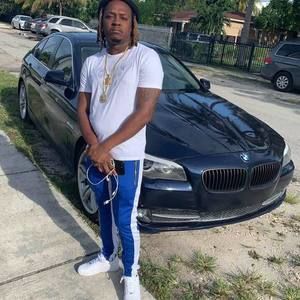 Meet your Posher, Ricky